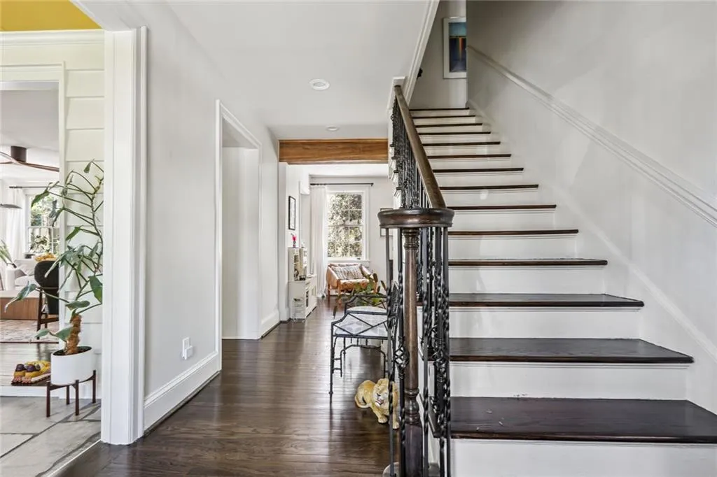 527 Brentwood Drive Ne, Atlanta, Georgia 30305, 4 Bedrooms Bedrooms, ,3 BathroomsBathrooms,Residential,For Sale,527 Brentwood Drive Ne,7612058