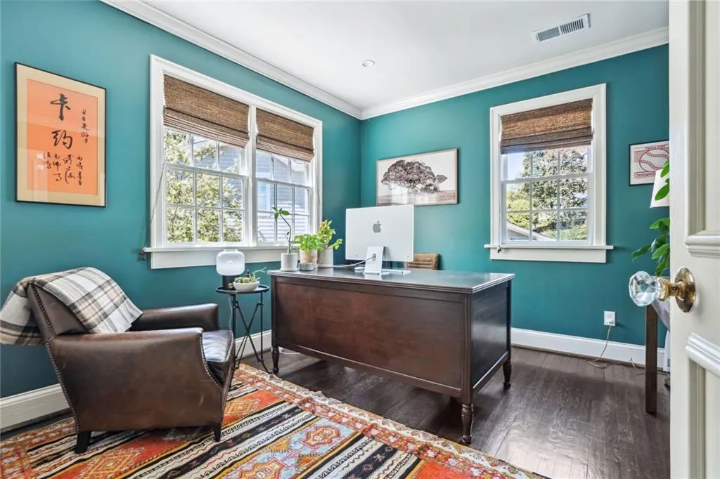 527 Brentwood Drive Ne, Atlanta, Georgia 30305, 4 Bedrooms Bedrooms, ,3 BathroomsBathrooms,Residential,For Sale,527 Brentwood Drive Ne,7612058