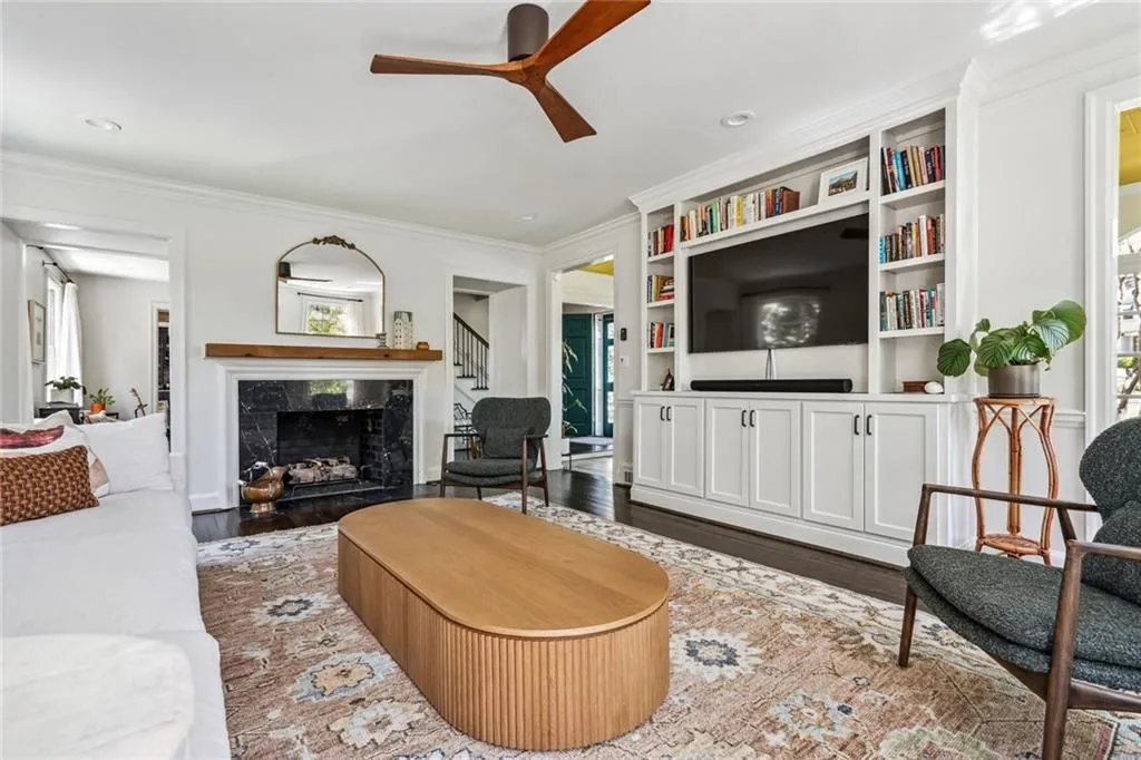 527 Brentwood Drive Ne, Atlanta, Georgia 30305, 4 Bedrooms Bedrooms, ,3 BathroomsBathrooms,Residential,For Sale,527 Brentwood Drive Ne,7612058
