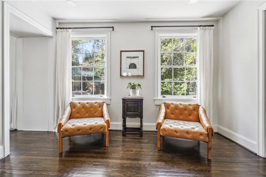 527 Brentwood Drive Ne, Atlanta, Georgia 30305, 4 Bedrooms Bedrooms, ,3 BathroomsBathrooms,Residential,For Sale,527 Brentwood Drive Ne,7612058