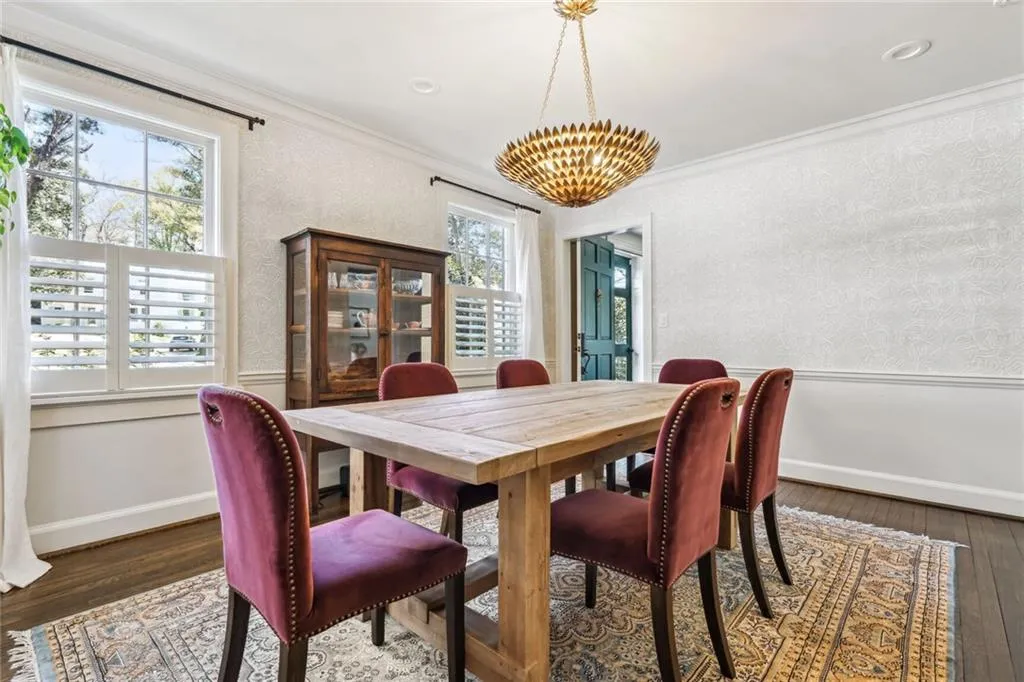 527 Brentwood Drive Ne, Atlanta, Georgia 30305, 4 Bedrooms Bedrooms, ,3 BathroomsBathrooms,Residential,For Sale,527 Brentwood Drive Ne,7612058