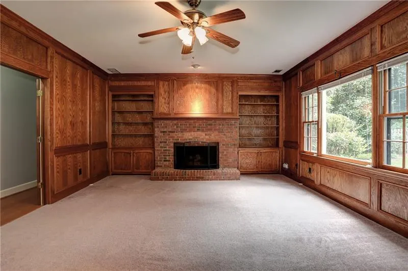 715 Mabry Road, Sandy Springs, Georgia 30328, 4 Bedrooms Bedrooms, ,3 BathroomsBathrooms,Residential,Sold,715 Mabry Road,6632792