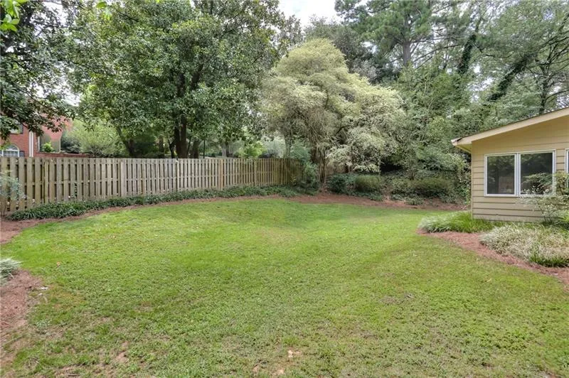 715 Mabry Road, Sandy Springs, Georgia 30328, 4 Bedrooms Bedrooms, ,3 BathroomsBathrooms,Residential,Sold,715 Mabry Road,6632792