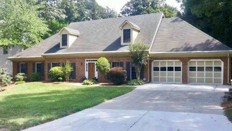 715 Mabry Road, Sandy Springs, Georgia 30328, 4 Bedrooms Bedrooms, ,3 BathroomsBathrooms,Residential,Sold,715 Mabry Road,6632792