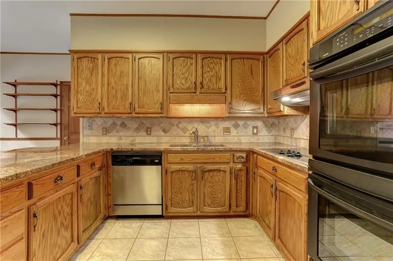 715 Mabry Road, Sandy Springs, Georgia 30328, 4 Bedrooms Bedrooms, ,3 BathroomsBathrooms,Residential,Sold,715 Mabry Road,6632792