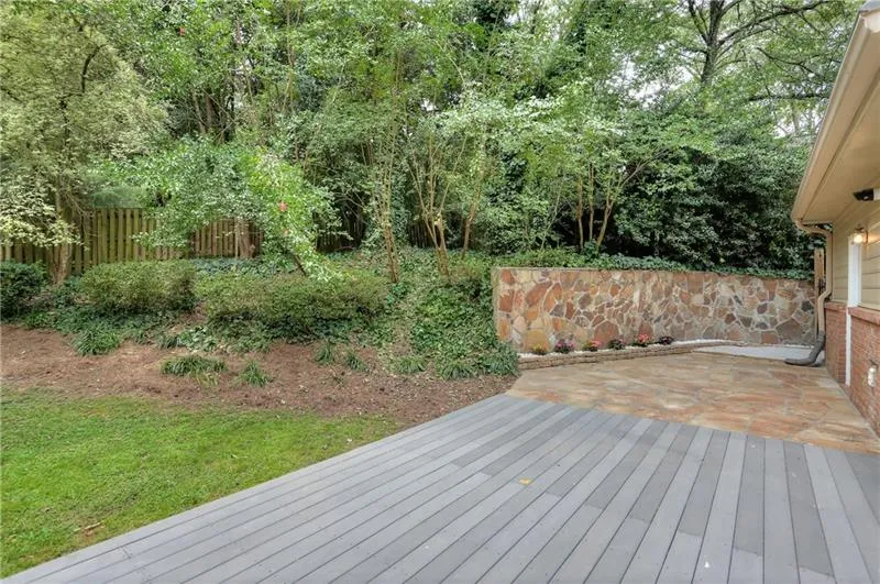 715 Mabry Road, Sandy Springs, Georgia 30328, 4 Bedrooms Bedrooms, ,3 BathroomsBathrooms,Residential,Sold,715 Mabry Road,6632792