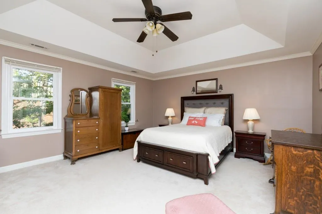 6 Forest Ridge Court, Sandy Springs, Georgia 30350, 3 Bedrooms Bedrooms, ,3 BathroomsBathrooms,Residential,Sold,6 Forest Ridge Court,5910444