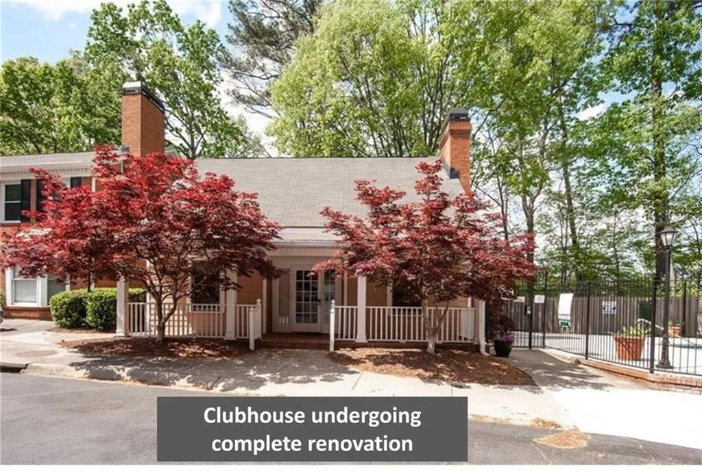 7500 Roswell Road Unit 14, Atlanta, Georgia 30350, 3 Bedrooms Bedrooms, ,2 BathroomsBathrooms,Residential,Sold,7500 Roswell Road Unit 14,6893519