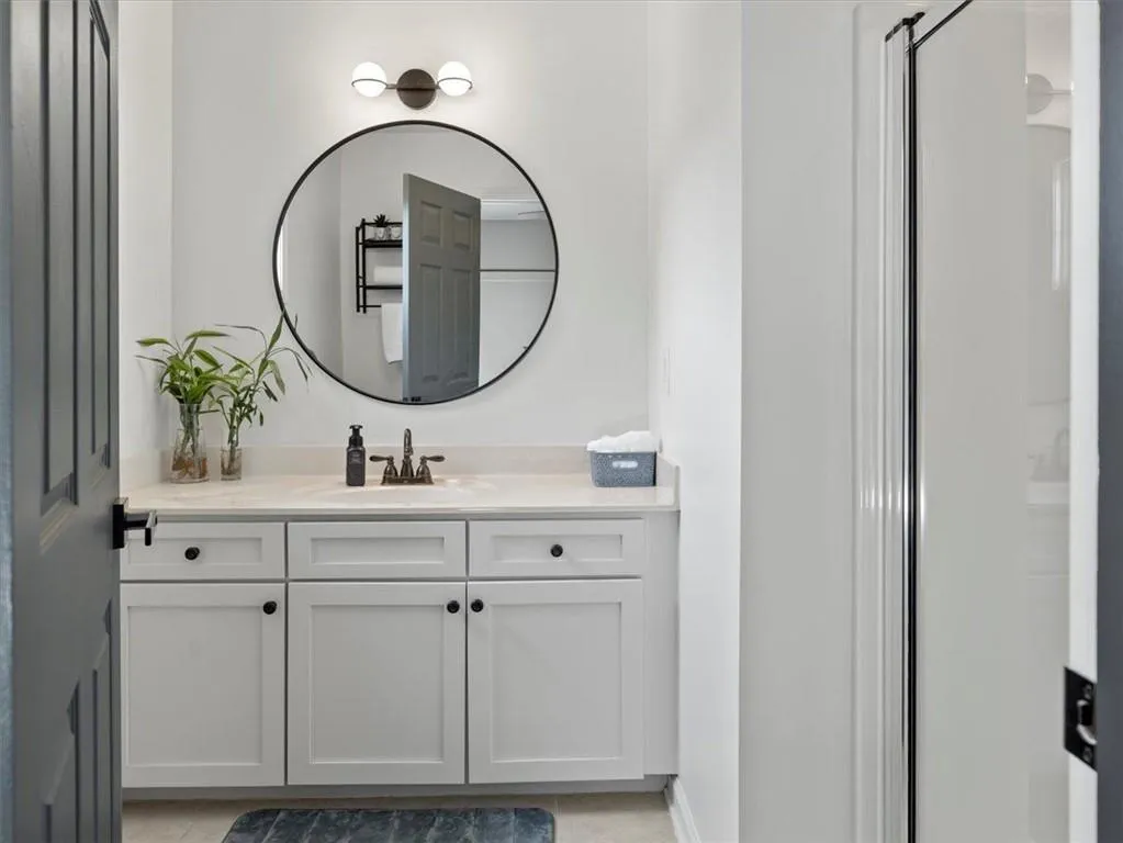 1516 Howell Mill Road Nw Unit 20, Atlanta, Georgia 30318, 2 Bedrooms Bedrooms, ,2 BathroomsBathrooms,Residential,For Sale,1516 Howell Mill Road Nw Unit 20,7617767