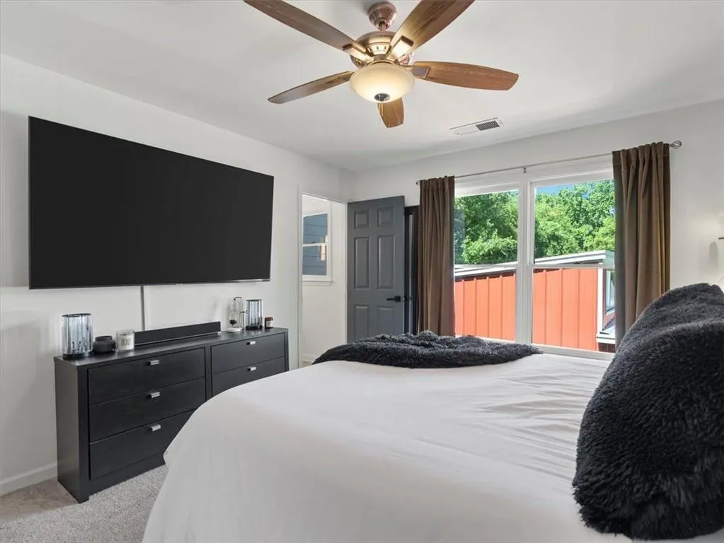 1516 Howell Mill Road Nw Unit 20, Atlanta, Georgia 30318, 2 Bedrooms Bedrooms, ,2 BathroomsBathrooms,Residential,For Sale,1516 Howell Mill Road Nw Unit 20,7617767