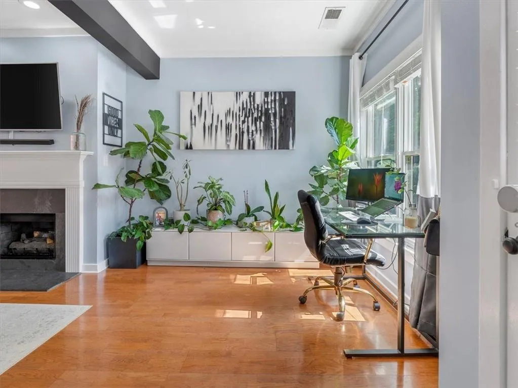 1516 Howell Mill Road Nw Unit 20, Atlanta, Georgia 30318, 2 Bedrooms Bedrooms, ,2 BathroomsBathrooms,Residential,For Sale,1516 Howell Mill Road Nw Unit 20,7617767