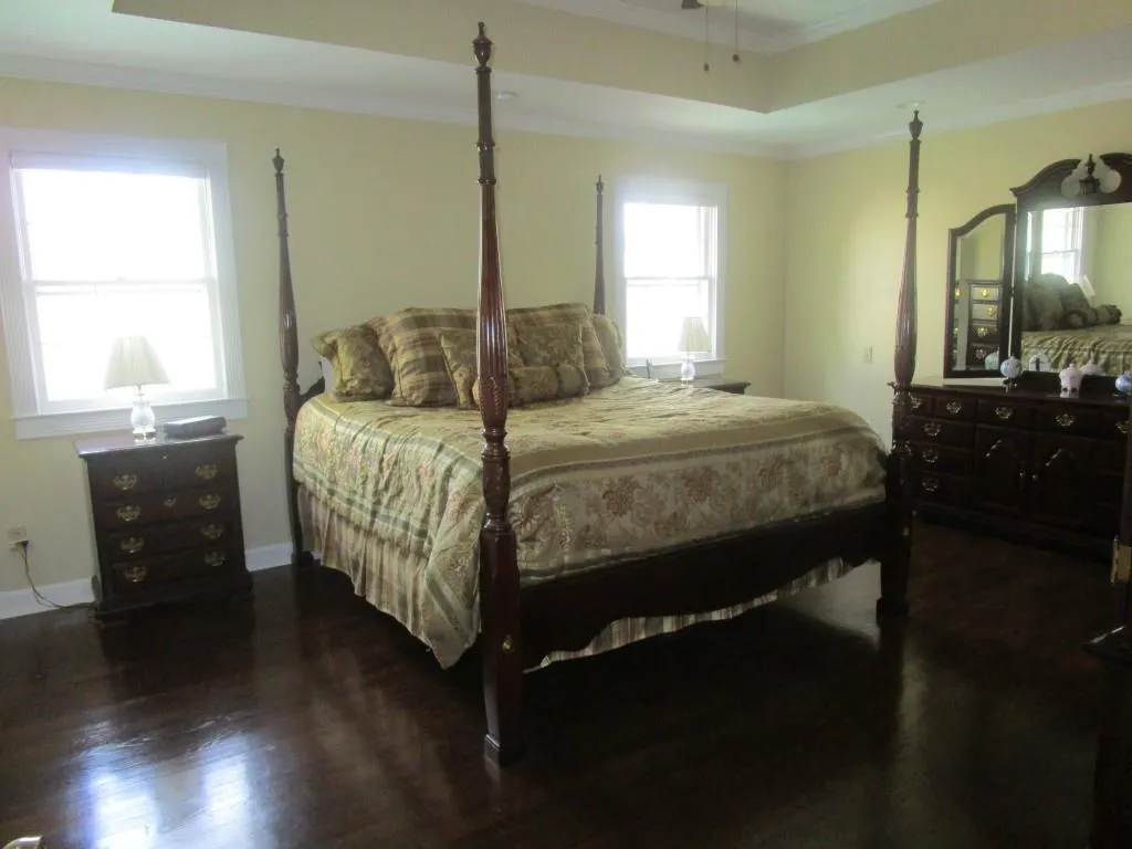 1494 Spalding Drive, Atlanta, Georgia 30350, 5 Bedrooms Bedrooms, ,4 BathroomsBathrooms,Residential,Sold,1494 Spalding Drive,5666362