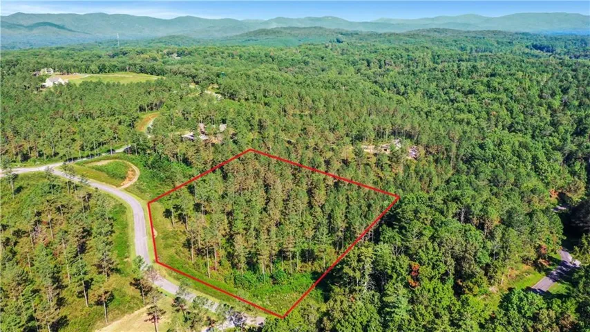 13 Poetic Court, Ellijay, Georgia 30540