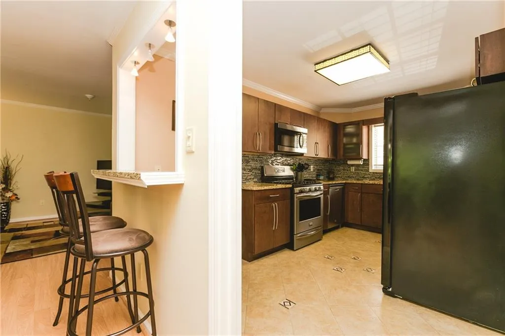 5400 Roswell Road Unit L2, Atlanta, Georgia 30342, 2 Bedrooms Bedrooms, ,2 BathroomsBathrooms,Residential,Sold,5400 Roswell Road Unit L2,6869002