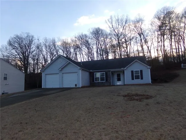 8455 River Bluff Pl, Ball Ground, Georgia 30107
