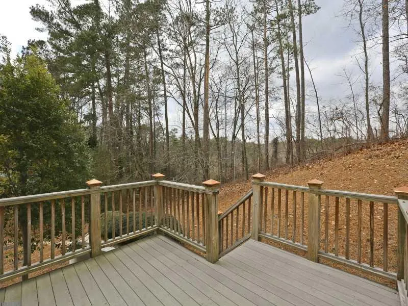 10 Quarry Lake Court, Sandy Springs, Georgia 30342, 5 Bedrooms Bedrooms, ,5 BathroomsBathrooms,Residential,Sold,10 Quarry Lake Court,5398766