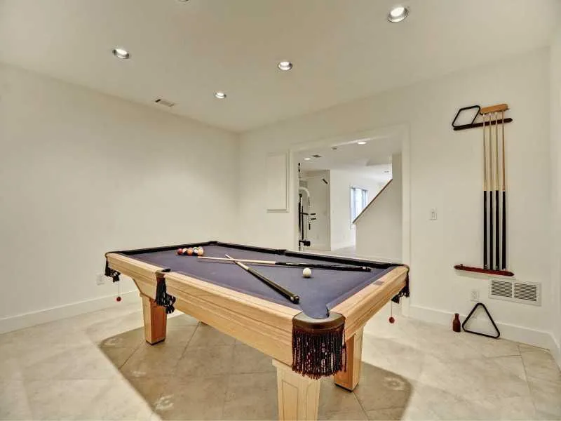 10 Quarry Lake Court, Sandy Springs, Georgia 30342, 5 Bedrooms Bedrooms, ,5 BathroomsBathrooms,Residential,Sold,10 Quarry Lake Court,5398766