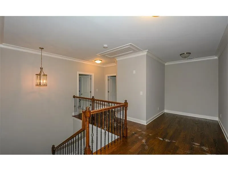 633 Esfun Trace, Sandy Springs, Georgia 30328, 4 Bedrooms Bedrooms, ,3 BathroomsBathrooms,Residential,Sold,633 Esfun Trace,5748662