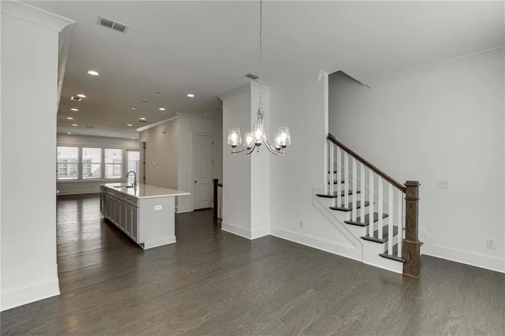 6786 Encore Boulevard Unit 177, Sandy Springs, Georgia 30328, 3 Bedrooms Bedrooms, ,4 BathroomsBathrooms,Residential,Sold,6786 Encore Boulevard Unit 177,7174398