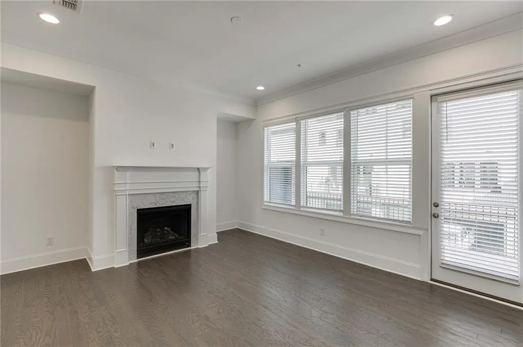 6786 Encore Boulevard Unit 177, Sandy Springs, Georgia 30328, 3 Bedrooms Bedrooms, ,4 BathroomsBathrooms,Residential,Sold,6786 Encore Boulevard Unit 177,7174398