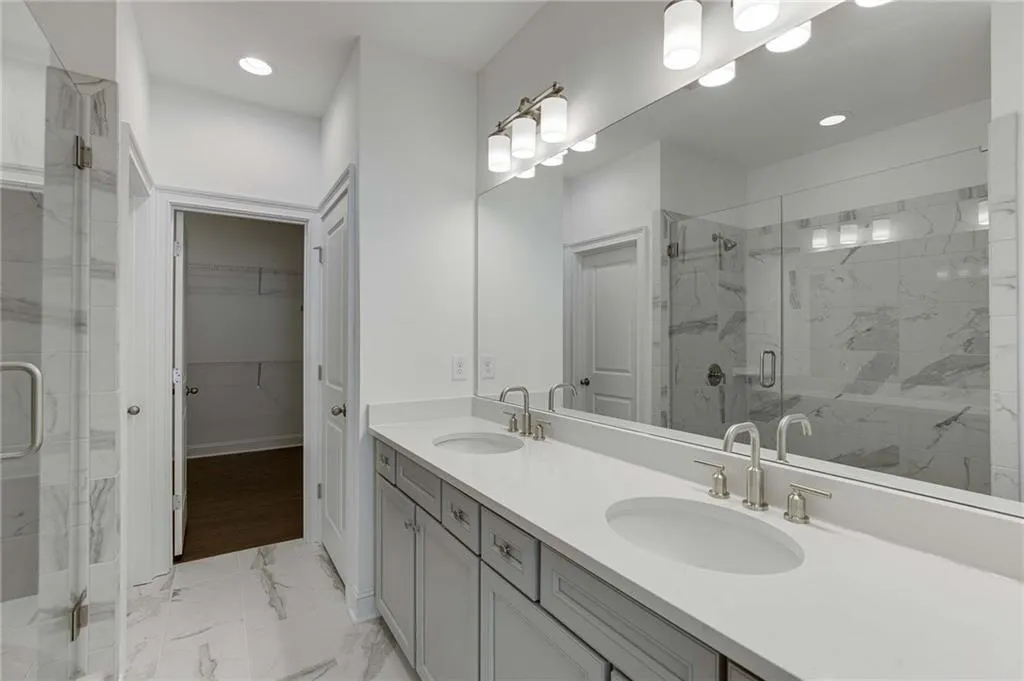 6786 Encore Boulevard Unit 177, Sandy Springs, Georgia 30328, 3 Bedrooms Bedrooms, ,4 BathroomsBathrooms,Residential,Sold,6786 Encore Boulevard Unit 177,7174398