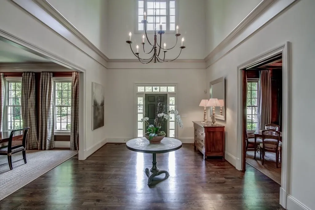 4845 Merlendale Court, Atlanta, Georgia 30327, 5 Bedrooms Bedrooms, ,6 BathroomsBathrooms,Residential,Sold,4845 Merlendale Court,5691790