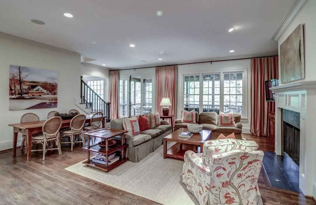 4845 Merlendale Court, Atlanta, Georgia 30327, 5 Bedrooms Bedrooms, ,6 BathroomsBathrooms,Residential,Sold,4845 Merlendale Court,5691790