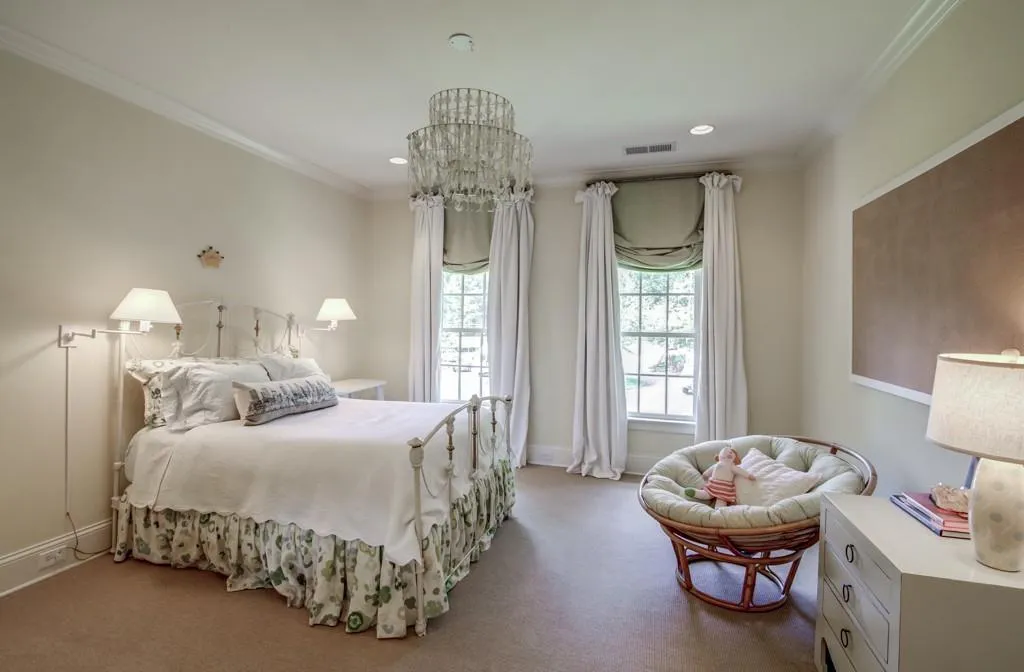 4845 Merlendale Court, Atlanta, Georgia 30327, 5 Bedrooms Bedrooms, ,6 BathroomsBathrooms,Residential,Sold,4845 Merlendale Court,5691790