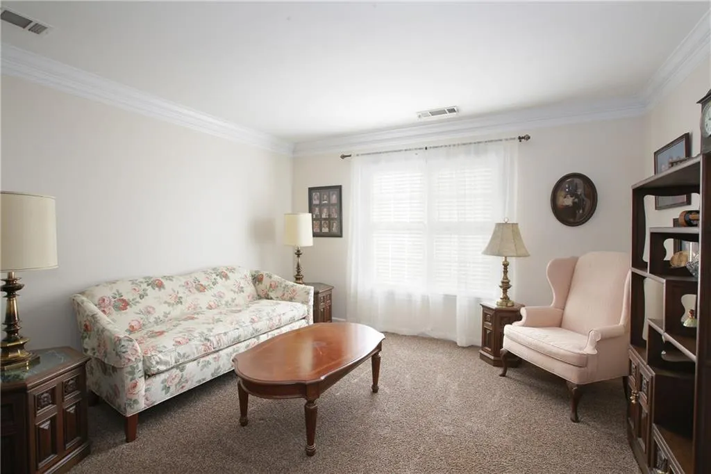 264 Spalding Gates Drive, Sandy Springs, Georgia 30328, 5 Bedrooms Bedrooms, ,3 BathroomsBathrooms,Residential,Sold,264 Spalding Gates Drive,5664994