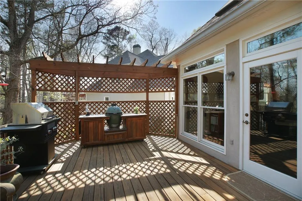 264 Spalding Gates Drive, Sandy Springs, Georgia 30328, 5 Bedrooms Bedrooms, ,3 BathroomsBathrooms,Residential,Sold,264 Spalding Gates Drive,5664994 264 Spalding Gates Drive, Sandy Springs, Georgia 30328, 5 Bedrooms Bedrooms, ,3 BathroomsBathrooms,Residential,Sold,264 Spalding Gates Drive,5664994