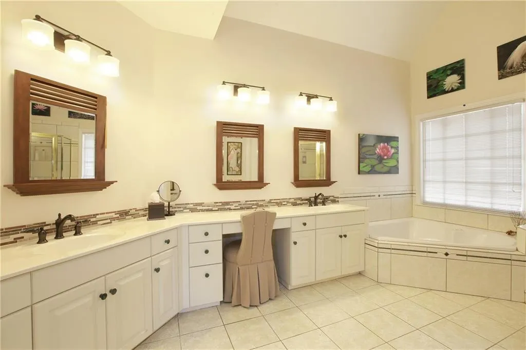 264 Spalding Gates Drive, Sandy Springs, Georgia 30328, 5 Bedrooms Bedrooms, ,3 BathroomsBathrooms,Residential,Sold,264 Spalding Gates Drive,5664994 264 Spalding Gates Drive, Sandy Springs, Georgia 30328, 5 Bedrooms Bedrooms, ,3 BathroomsBathrooms,Residential,Sold,264 Spalding Gates Drive,5664994