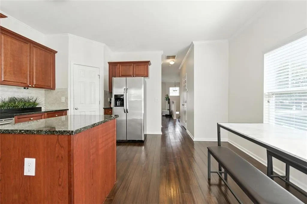 2038 Liberty Court Nw, Atlanta, Georgia 30318, 3 Bedrooms Bedrooms, ,3 BathroomsBathrooms,Residential,For Sale,2038 Liberty Court Nw,7623462