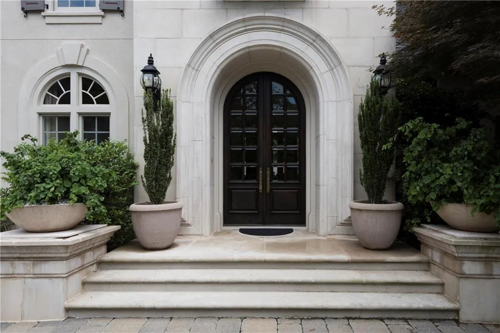 3233 Andrews Court Nw, Atlanta, Georgia 30305, 5 Bedrooms Bedrooms, ,5 BathroomsBathrooms,Residential,Sold,3233 Andrews Court Nw,5694173 3233 Andrews Court Nw, Atlanta, Georgia 30305, 5 Bedrooms Bedrooms, ,5 BathroomsBathrooms,Residential,Sold,3233 Andrews Court Nw,5694173