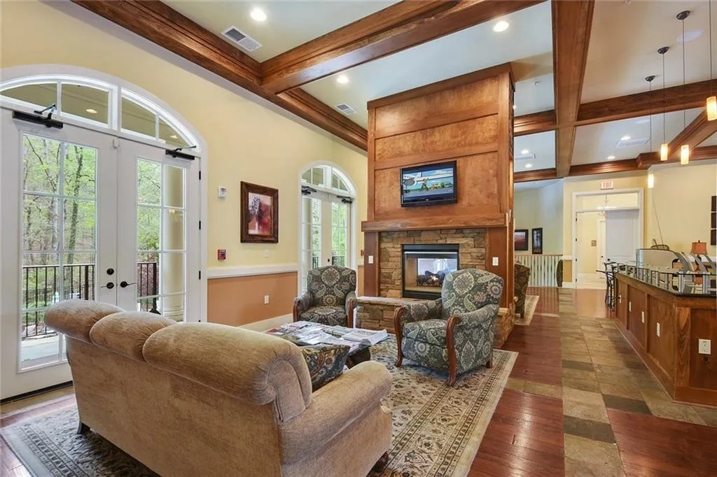 200 River Vista Drive Unit 614, Atlanta, Georgia 30339, 2 Bedrooms Bedrooms, ,2 BathroomsBathrooms,Residential,Sold,200 River Vista Drive Unit 614,5827261