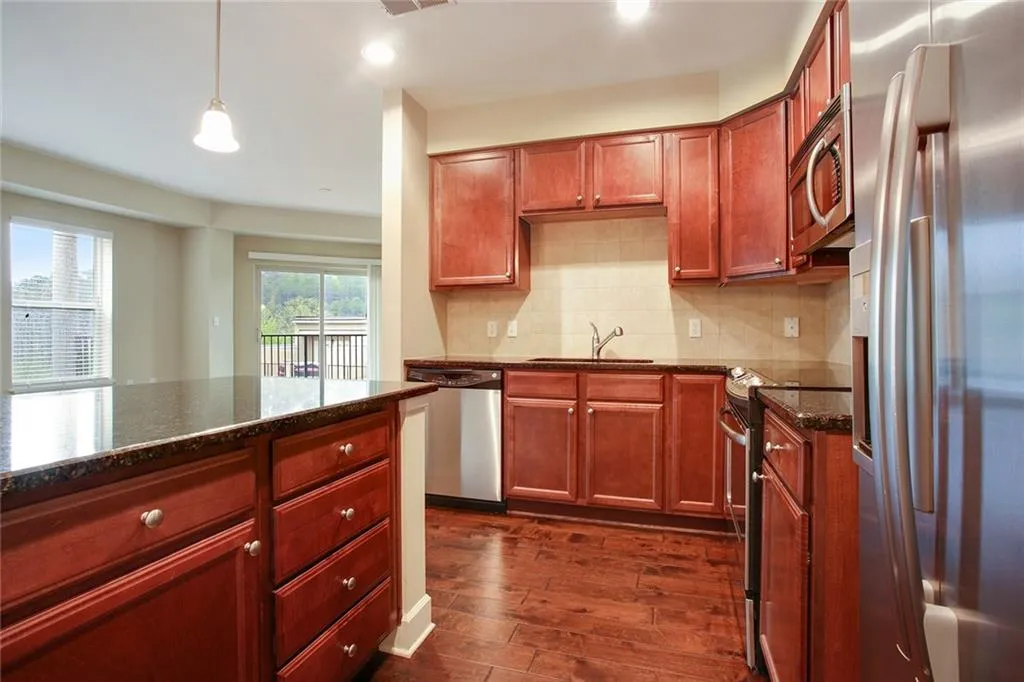 200 River Vista Drive Unit 614, Atlanta, Georgia 30339, 2 Bedrooms Bedrooms, ,2 BathroomsBathrooms,Residential,Sold,200 River Vista Drive Unit 614,5827261