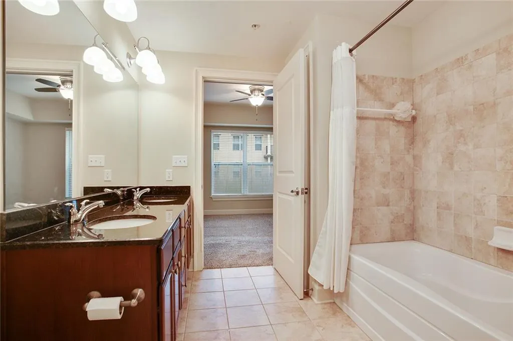 200 River Vista Drive Unit 614, Atlanta, Georgia 30339, 2 Bedrooms Bedrooms, ,2 BathroomsBathrooms,Residential,Sold,200 River Vista Drive Unit 614,5827261