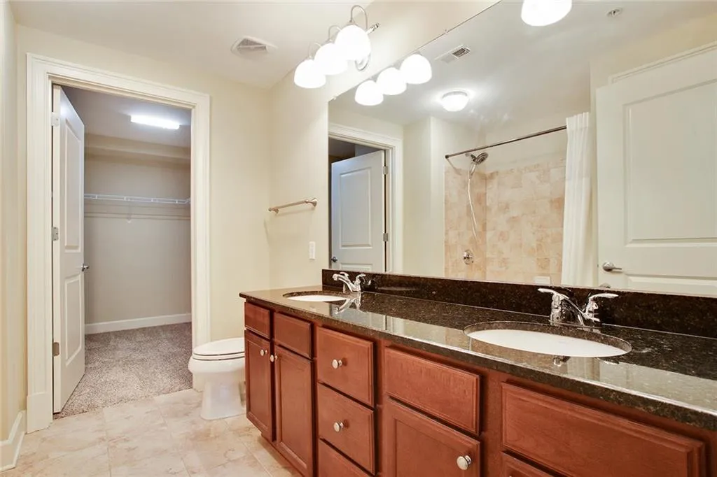 200 River Vista Drive Unit 614, Atlanta, Georgia 30339, 2 Bedrooms Bedrooms, ,2 BathroomsBathrooms,Residential,Sold,200 River Vista Drive Unit 614,5827261