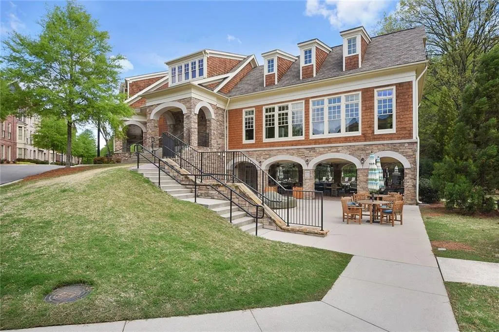 200 River Vista Drive Unit 614, Atlanta, Georgia 30339, 2 Bedrooms Bedrooms, ,2 BathroomsBathrooms,Residential,Sold,200 River Vista Drive Unit 614,5827261