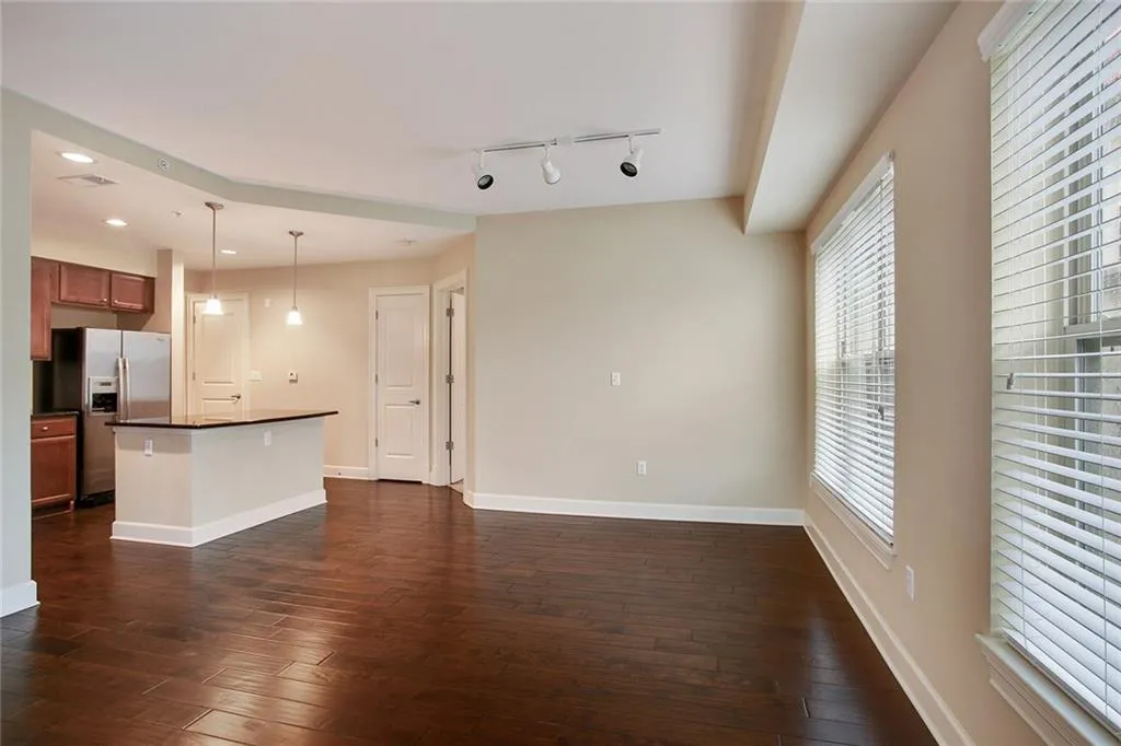 200 River Vista Drive Unit 614, Atlanta, Georgia 30339, 2 Bedrooms Bedrooms, ,2 BathroomsBathrooms,Residential,Sold,200 River Vista Drive Unit 614,5827261