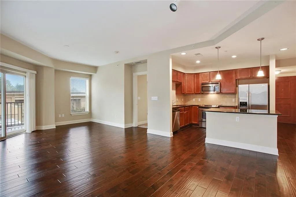 200 River Vista Drive Unit 614, Atlanta, Georgia 30339, 2 Bedrooms Bedrooms, ,2 BathroomsBathrooms,Residential,Sold,200 River Vista Drive Unit 614,5827261