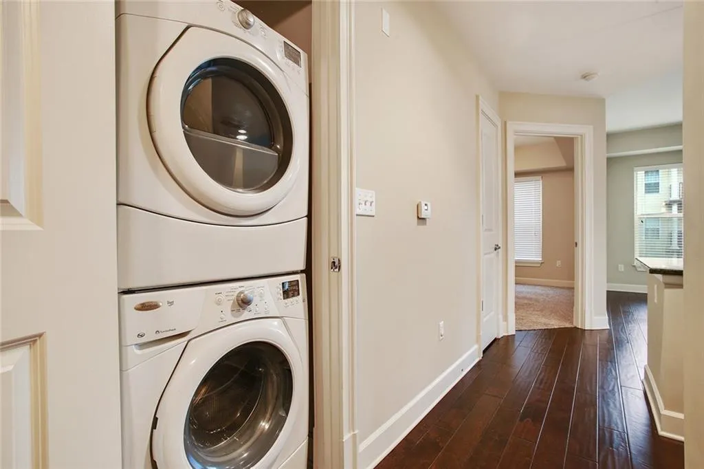 200 River Vista Drive Unit 614, Atlanta, Georgia 30339, 2 Bedrooms Bedrooms, ,2 BathroomsBathrooms,Residential,Sold,200 River Vista Drive Unit 614,5827261