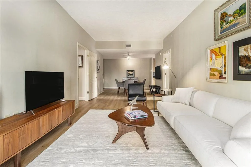 195 14th Street Ne Unit 1501, Atlanta, Georgia 30309, 2 Bedrooms Bedrooms, ,2 BathroomsBathrooms,Residential,For Sale,195 14th Street Ne Unit 1501,7600530
