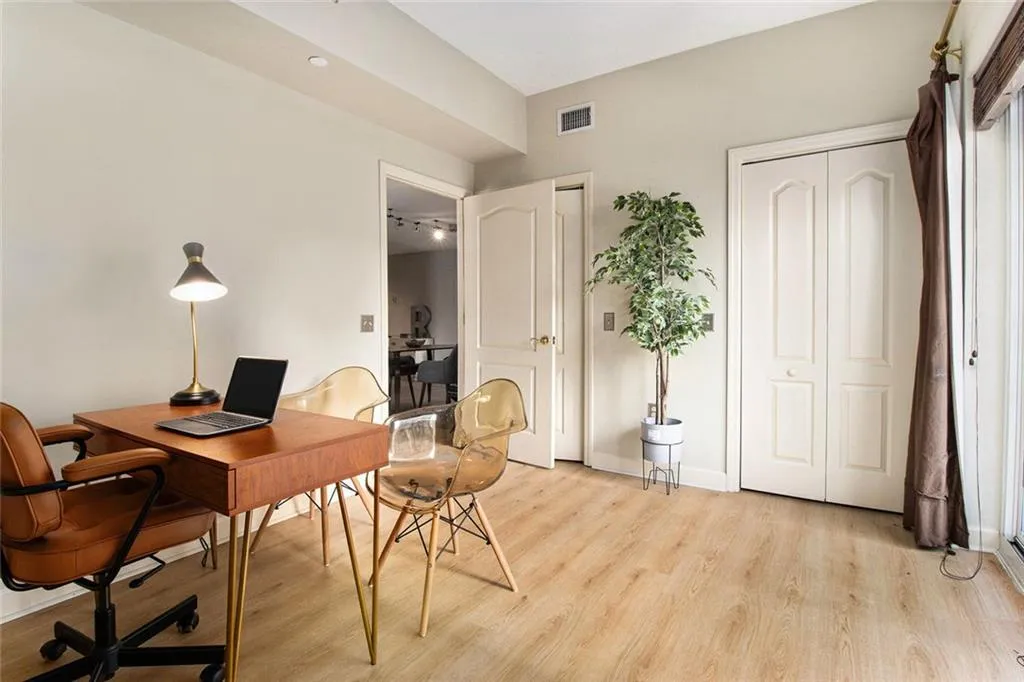 195 14th Street Ne Unit 1501, Atlanta, Georgia 30309, 2 Bedrooms Bedrooms, ,2 BathroomsBathrooms,Residential,For Sale,195 14th Street Ne Unit 1501,7600530