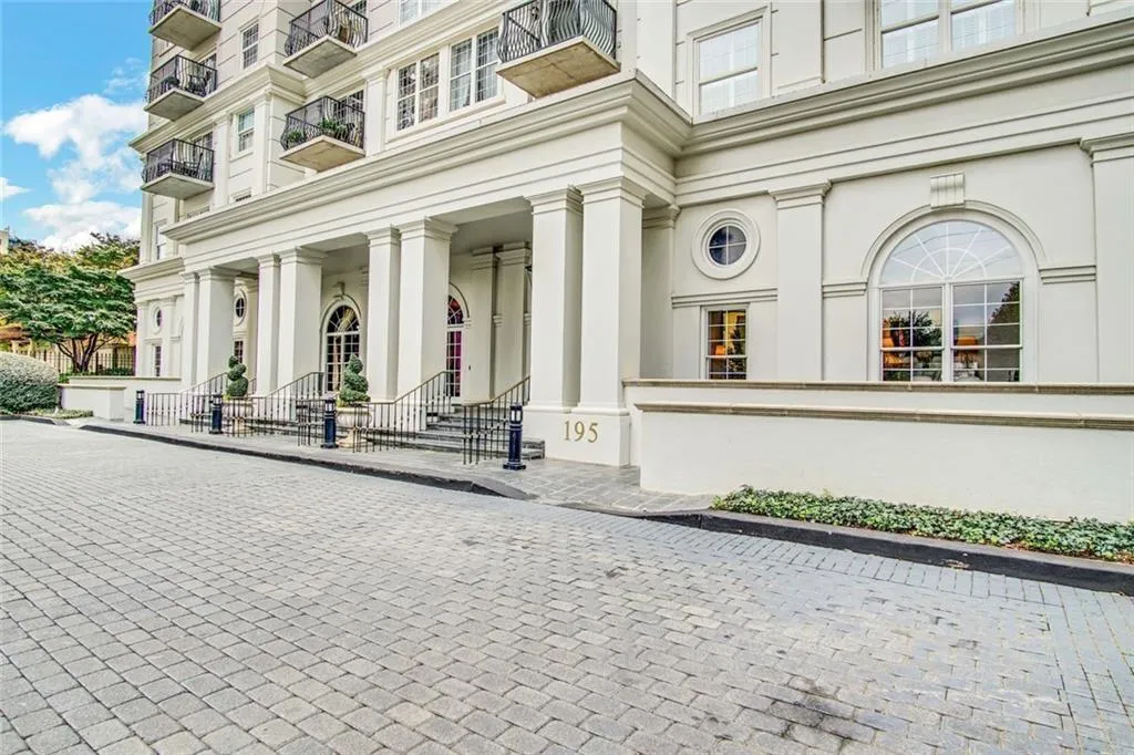 195 14th Street Ne Unit 1501, Atlanta, Georgia 30309, 2 Bedrooms Bedrooms, ,2 BathroomsBathrooms,Residential,For Sale,195 14th Street Ne Unit 1501,7600530