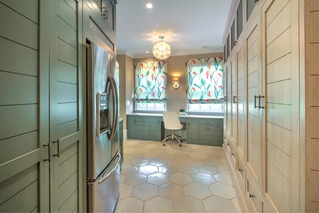 900 S Powers Court, Atlanta, Georgia 30327, 7 Bedrooms Bedrooms, ,7 BathroomsBathrooms,Residential,Sold,900 S Powers Court,5766943