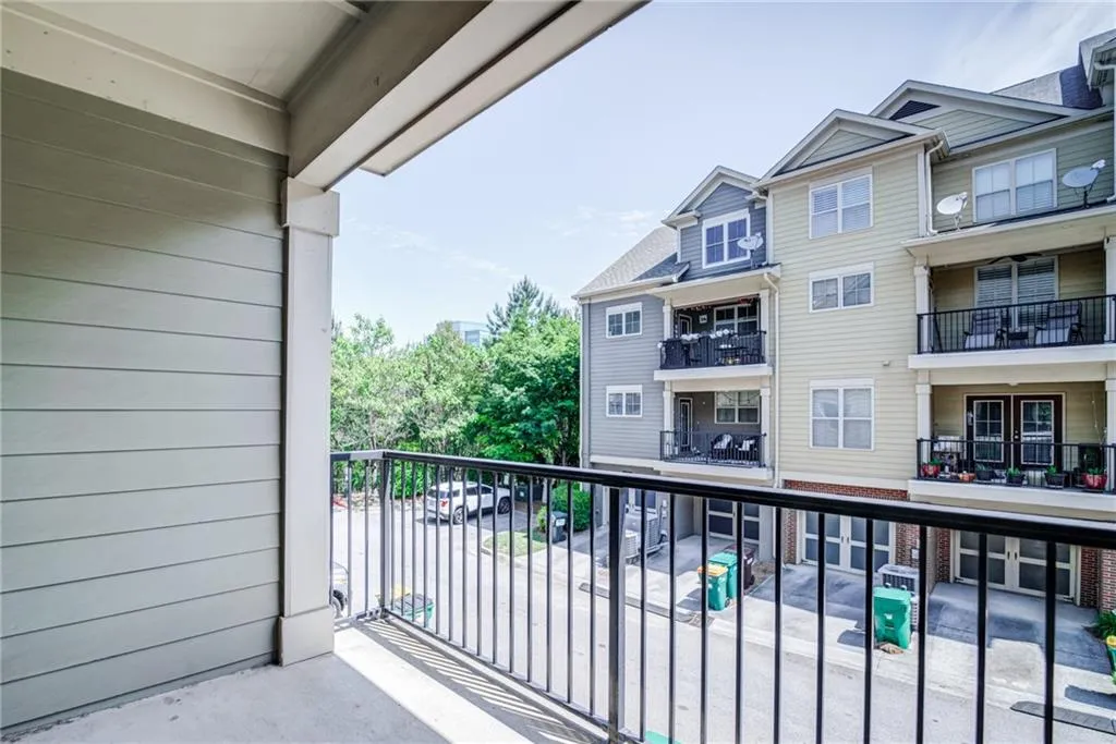 6464 Chariot Street Unit 17, Atlanta, Georgia 30328, 3 Bedrooms Bedrooms, ,3 BathroomsBathrooms,Residential,Sold,6464 Chariot Street Unit 17,7039967