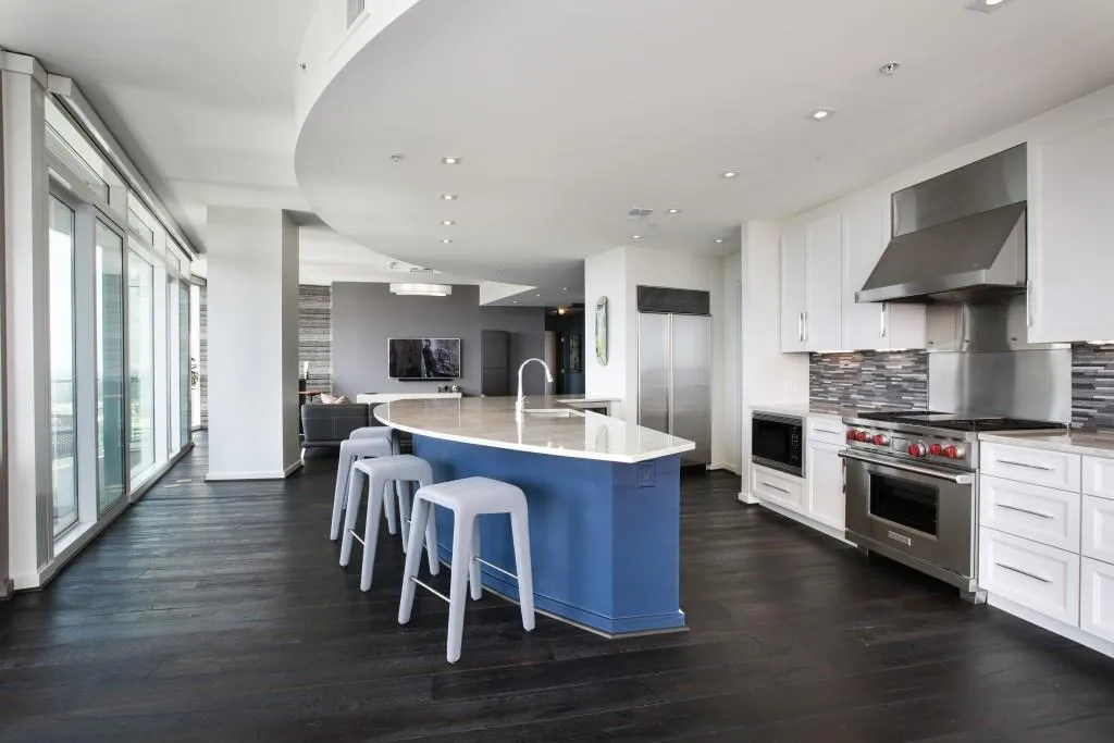 3325 Piedmont Road Ne Unit 2305, Atlanta, Georgia 30305, 3 Bedrooms Bedrooms, ,3 BathroomsBathrooms,Residential,Sold,3325 Piedmont Road Ne Unit 2305,5981762