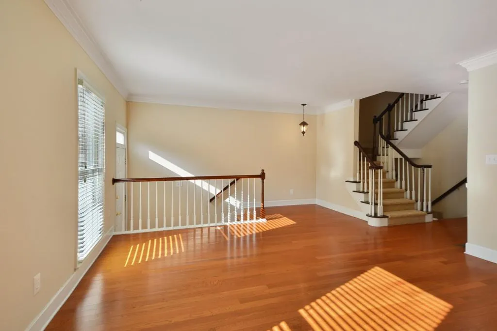 7500 Roswell Road Unit 121, Sandy Springs, Georgia 30350, 3 Bedrooms Bedrooms, ,2 BathroomsBathrooms,Residential,Sold,7500 Roswell Road Unit 121,6103201