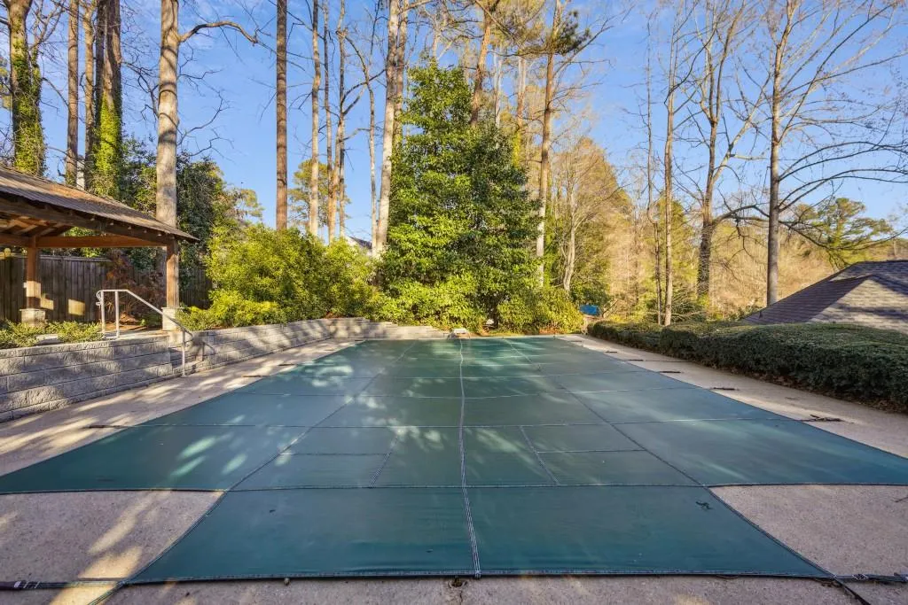 235 Colewood Way, Atlanta, Georgia 30328, 5 Bedrooms Bedrooms, ,5 BathroomsBathrooms,Residential,Sold,235 Colewood Way,7507444