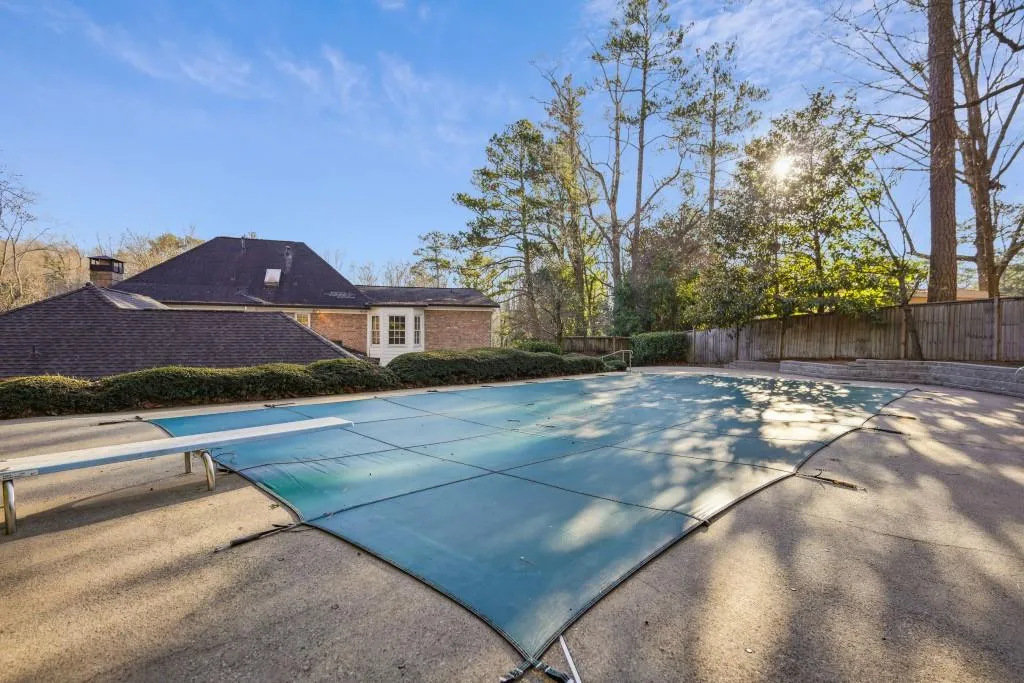 235 Colewood Way, Atlanta, Georgia 30328, 5 Bedrooms Bedrooms, ,5 BathroomsBathrooms,Residential,Sold,235 Colewood Way,7507444